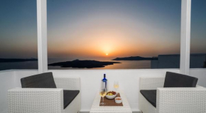  Corrado Caldera Apartments  Фира